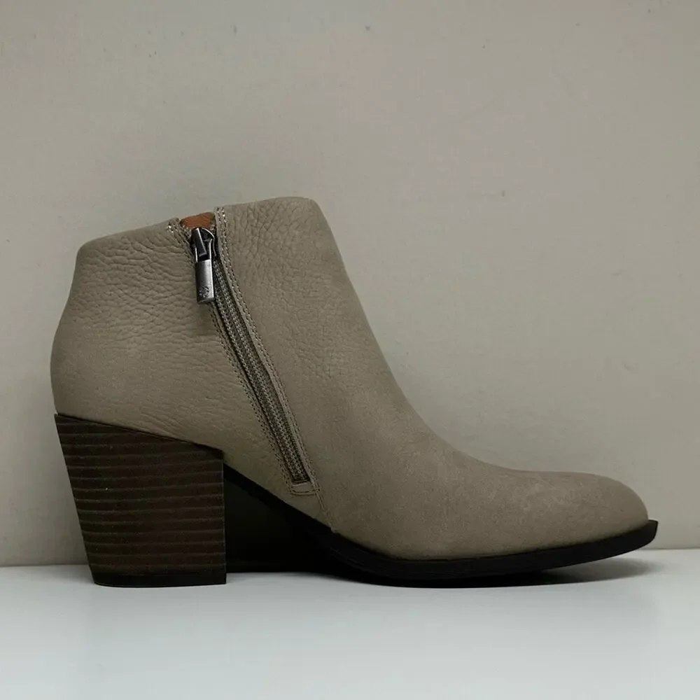 NWOB | Lucky Brand | Bellita Booties | Taupe | Size 6.5 M